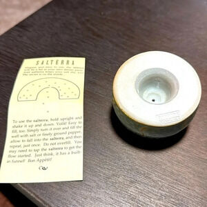 *Final Price* Salterra Limeton Pottery NIB New Salt Shaker/Paperweight